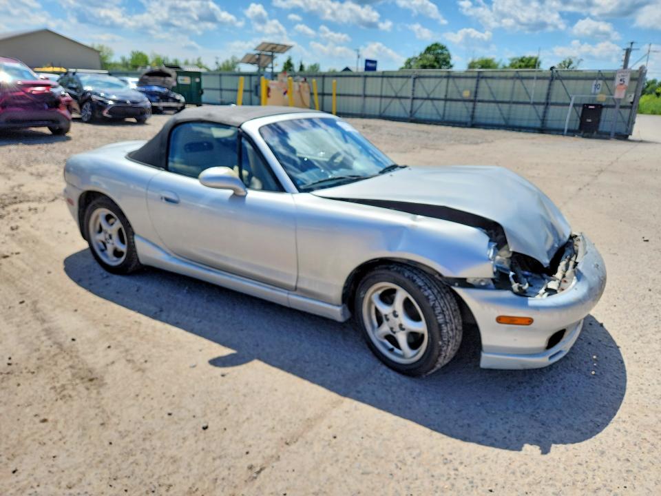 63772896 :رقم المزاد ، JM1NB3533Y0154699 vin ، 2000 Mazda Mx-5 Miata مزاد بيع