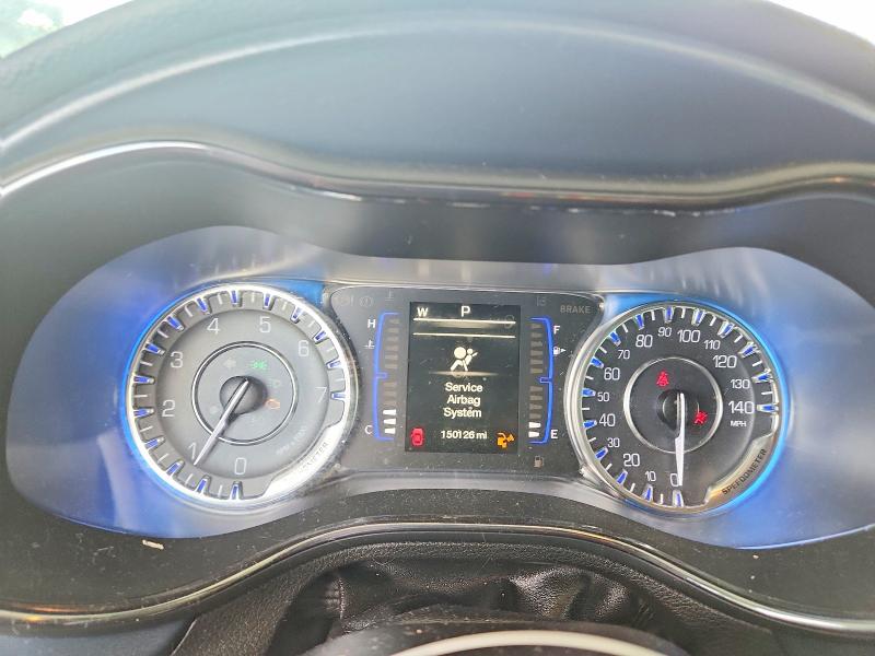64056686 :رقم المزاد ، 1C3CCCAB7FN752672 vin ، 2015 Chrysler 200 مزاد بيع