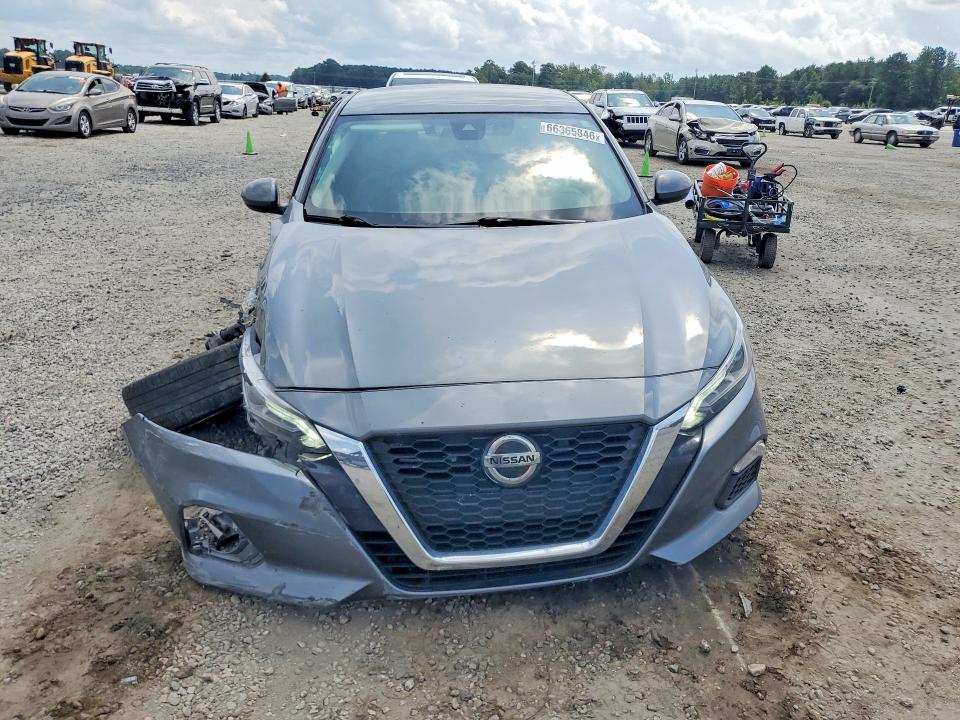 66365846 :رقم المزاد ، 1N4BL4DV2NN384814 vin ، 2022 Nissan Altima مزاد بيع