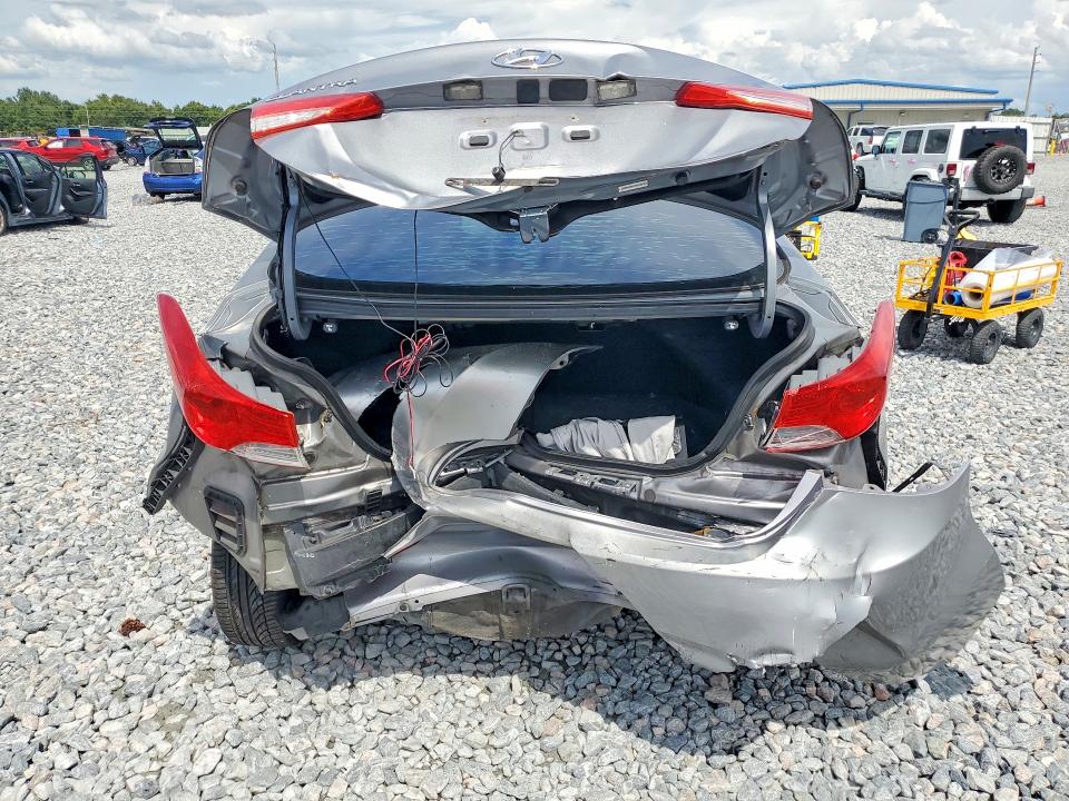 64083546 :رقم المزاد ، KMHDH4AE0DU928817 vin ، 2013 Hyundai Elantra مزاد بيع