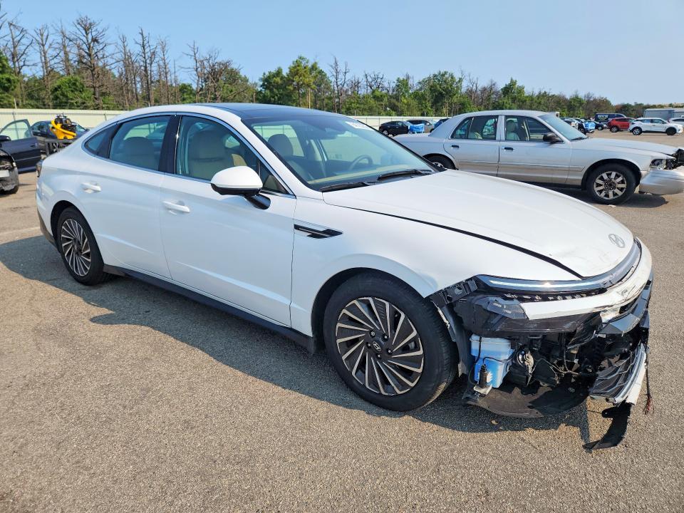 64723256 :رقم المزاد ، KMHL54JJ2SA104298 vin ، 2025 Hyundai Sonata Hybrid مزاد بيع