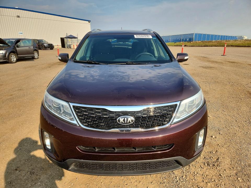 Продажа на аукционе авто 2015 Kia Sorento, vin: 5XYKTCA61FG645621, номер лота: 65566936