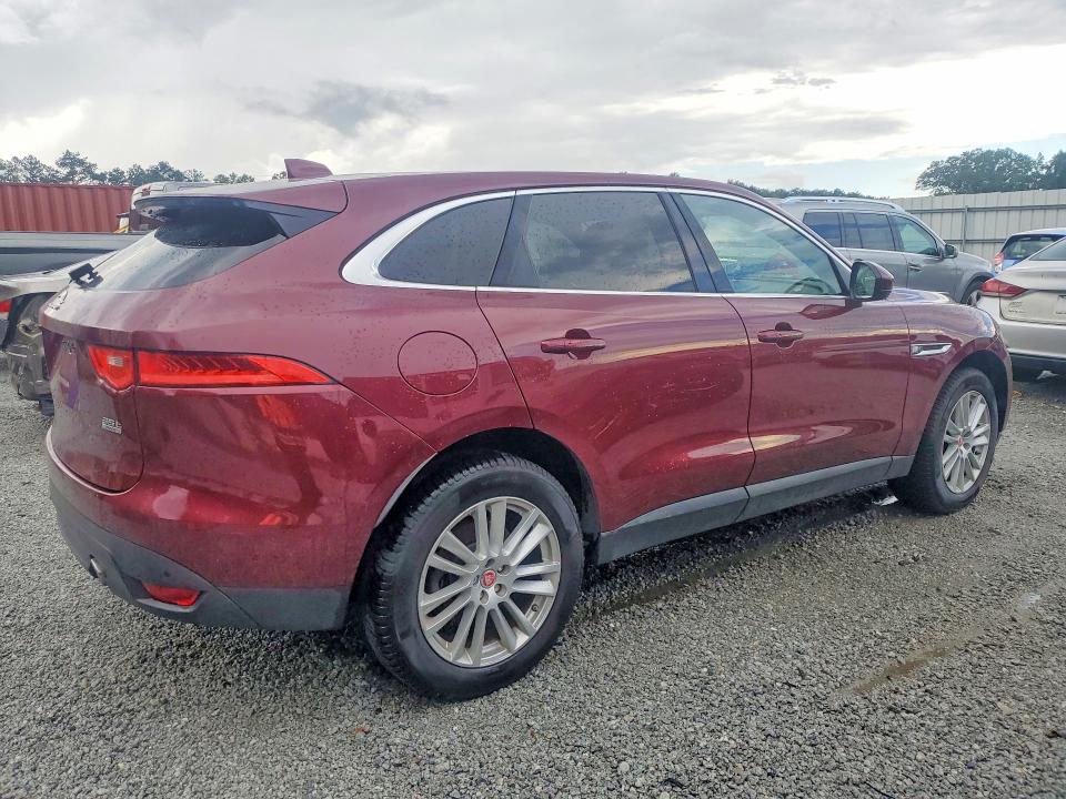 Продаж на аукціоні авто 2017 Jaguar F-pace, vin: SADCK2BVXHA880291, номер лоту: 63652826