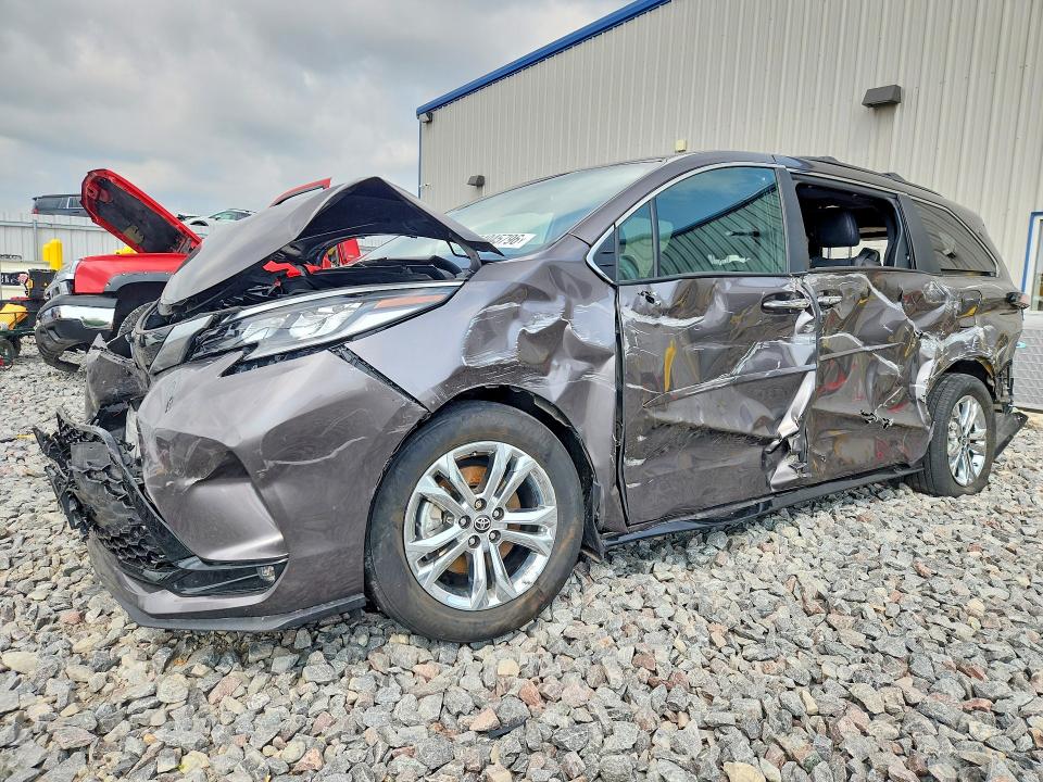 Продажа на аукционе авто 2022 Toyota Sienna, vin: 5TDDSKFC9NS068018, номер лота: 64945796