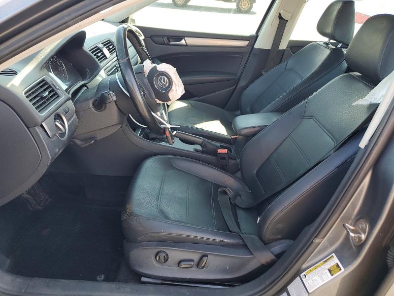 2015 Volkswagen Passat მანქანა იყიდება აუქციონზე, vin: 1VWAT7A30FC117210, აუქციონის ნომერი: 65347106