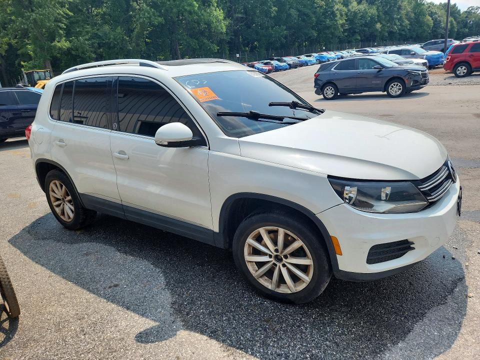 Продаж на аукціоні авто 2017 Volkswagen Tiguan, vin: WVGSV7AX4HW503131, номер лоту: 64909076