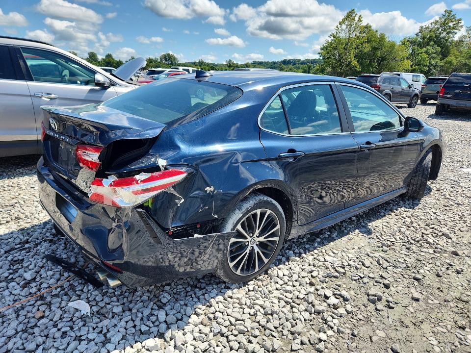 Продажа на аукционе авто 2020 Toyota Camry, vin: 4T1G11AK6LU882043, номер лота: 64259166