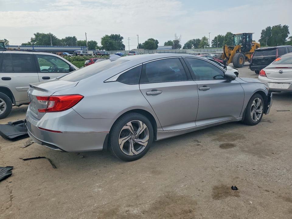63229086 :رقم المزاد ، 1HGCV1F56JA121233 vin ، 2018 Honda Accord مزاد بيع
