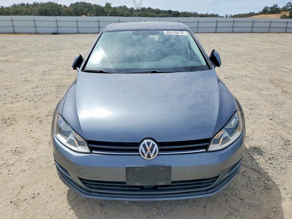 65518216 :رقم المزاد ، 3VW217AU2HM028341 vin ، 2017 Volkswagen Golf مزاد بيع