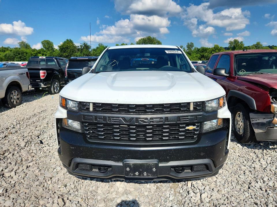 59890296 :رقم المزاد ، 1GCRYAEF3MZ256587 vin ، 2021 Chevrolet Silverado مزاد بيع