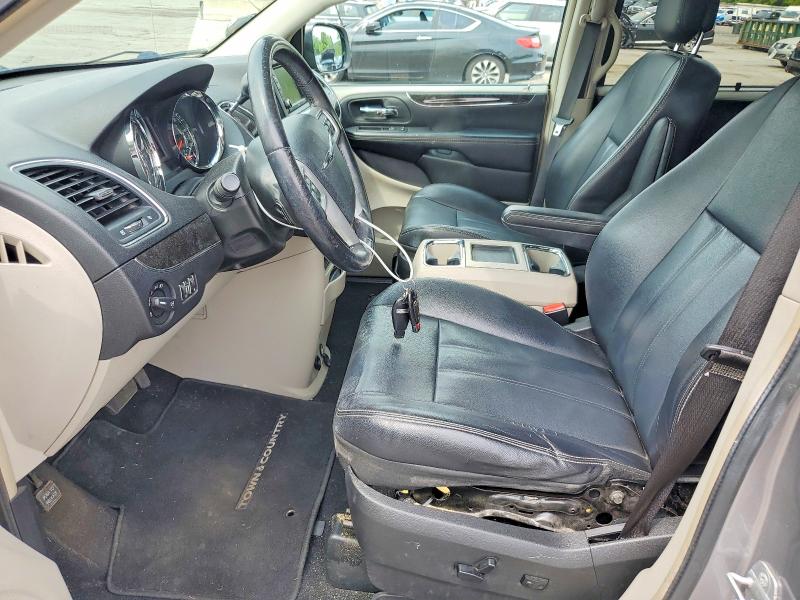 2014 Chrysler Town & Country მანქანა იყიდება აუქციონზე, vin: 2C4RC1BGXER336573, აუქციონის ნომერი: 64799756