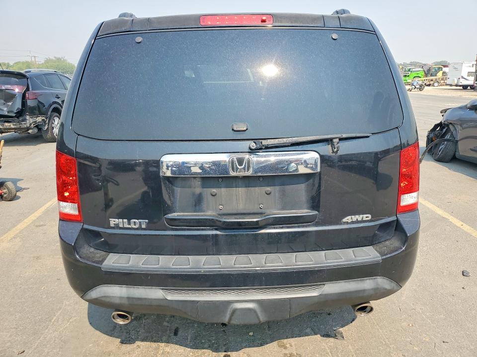 61646426 :رقم المزاد ، 5FNYF4H54EB051146 vin ، 2014 Honda Pilot مزاد بيع