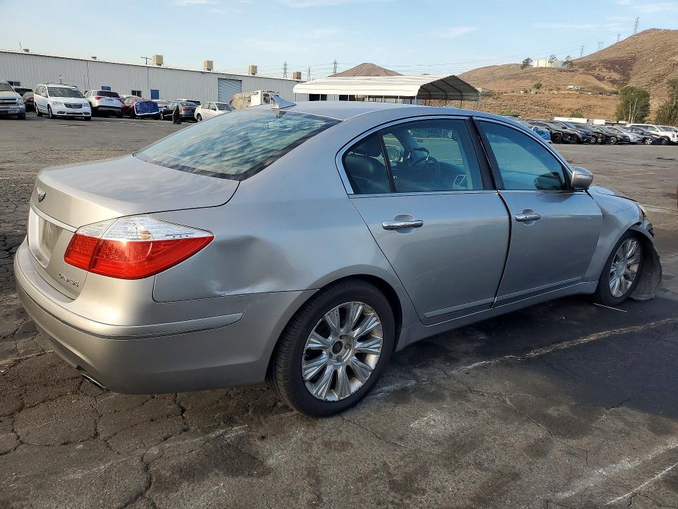 Продажа на аукционе авто 2011 Hyundai Genesis, vin: KMHGC4DEXBU114016, номер лота: 64477756