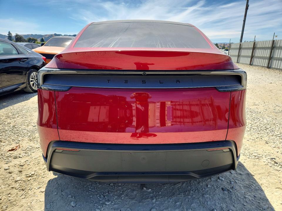 Auction sale of the 2026 Tesla Model Y, vin: 7SAYGDED8TF376925, lot number: 64679616