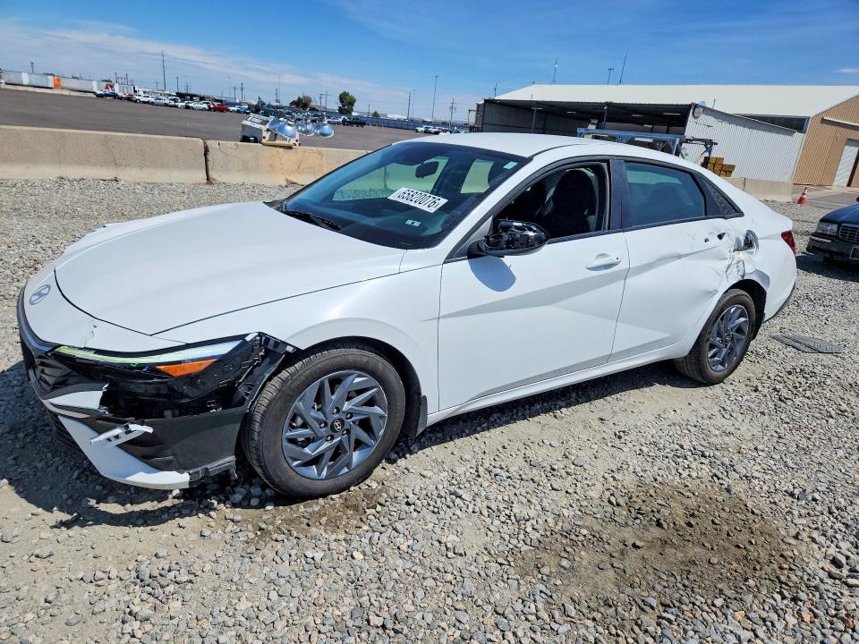 2025 Hyundai Elantra Hybrid მანქანა იყიდება აუქციონზე, vin: KMHLM4DJ7SU169998, აუქციონის ნომერი: 65820076