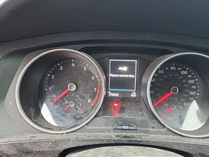 Продажа на аукционе авто 2019 Volkswagen Tiguan, vin: 3VV0B7AXXKM037900, номер лота: 63722806