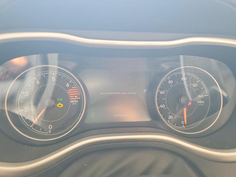 Продаж на аукціоні авто 2017 Jeep Cherokee, vin: 1C4PJLDB9HW516391, номер лоту: 65084106