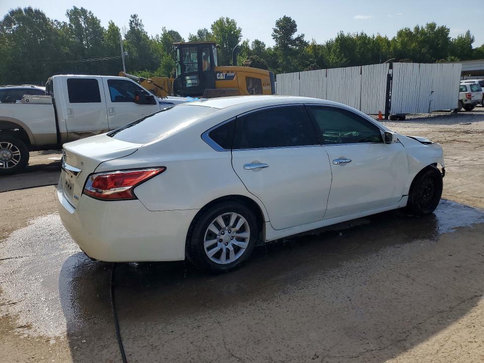 Продаж на аукціоні авто 2014 Nissan Altima, vin: 1N4AL3AP4EN330913, номер лоту: 65220266