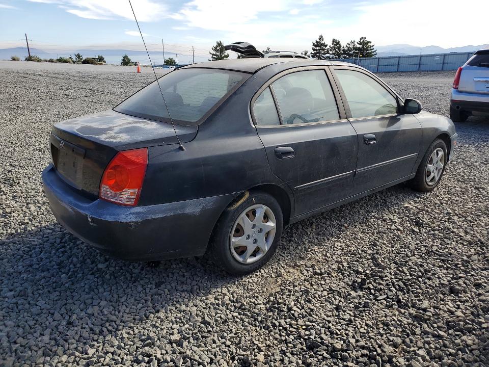2005 Hyundai Elantra მანქანა იყიდება აუქციონზე, vin: KMHDN46D05U192326, აუქციონის ნომერი: 64371056