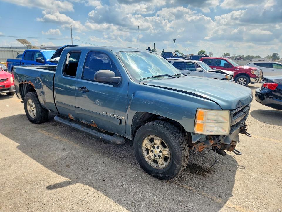 Продаж на аукціоні авто 2007 Chevrolet Silverado, vin: 1GCEC19J37Z626968, номер лоту: 65170806