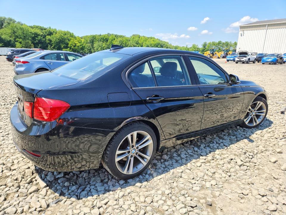 64145766 :رقم المزاد ، WBA3B5G53DNS01547 vin ، 2013 Bmw 328 مزاد بيع
