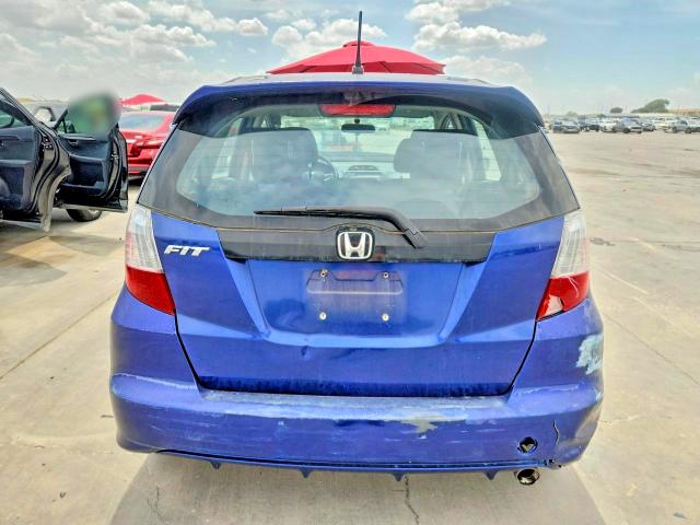 2013 Honda Fit მანქანა იყიდება აუქციონზე, vin: JHMGE8H56DC048765, აუქციონის ნომერი: 65394436