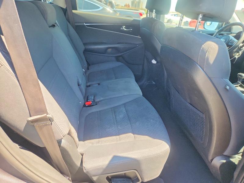 Продажа на аукционе авто 2017 Kia Sorento, vin: 5XYPG4A59HG305319, номер лота: 63811326