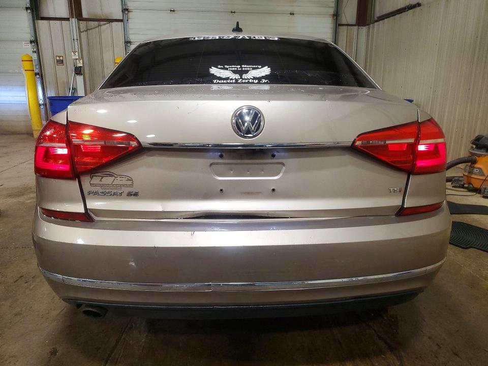 Продажа на аукционе авто 2016 Volkswagen Passat, vin: 1VWBT7A35GC007906, номер лота: 63754096