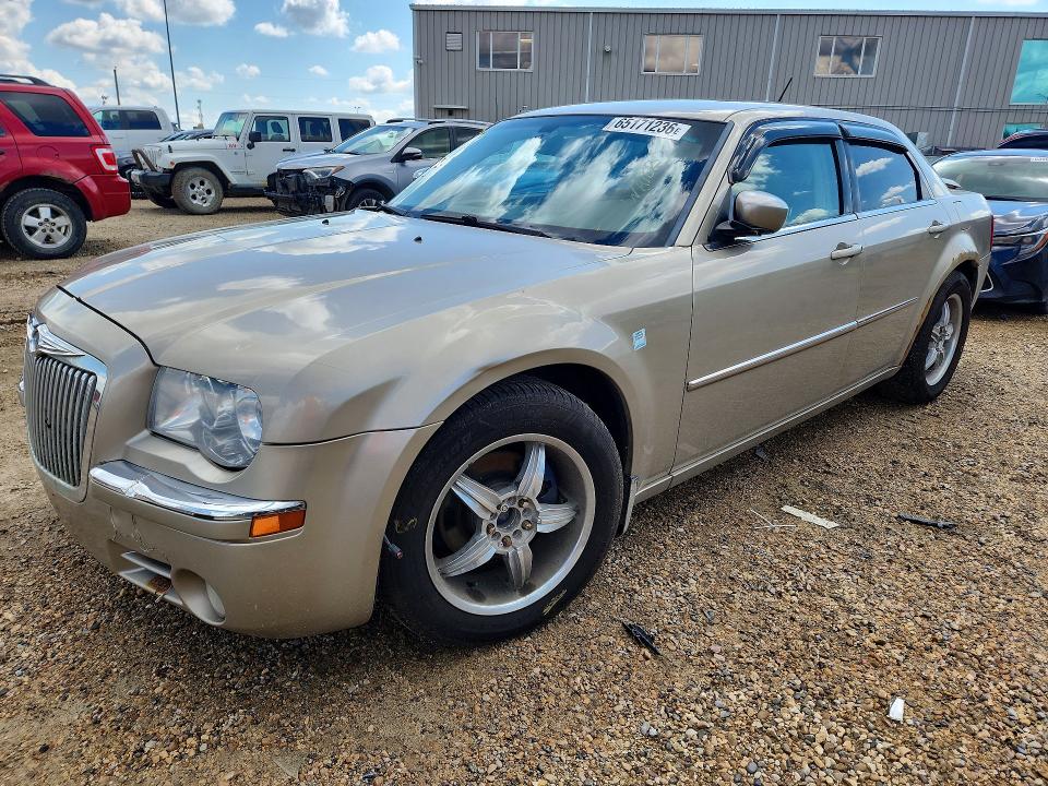 2008 Chrysler 300 მანქანა იყიდება აუქციონზე, vin: 2C3KA33G18H238063, აუქციონის ნომერი: 65171236