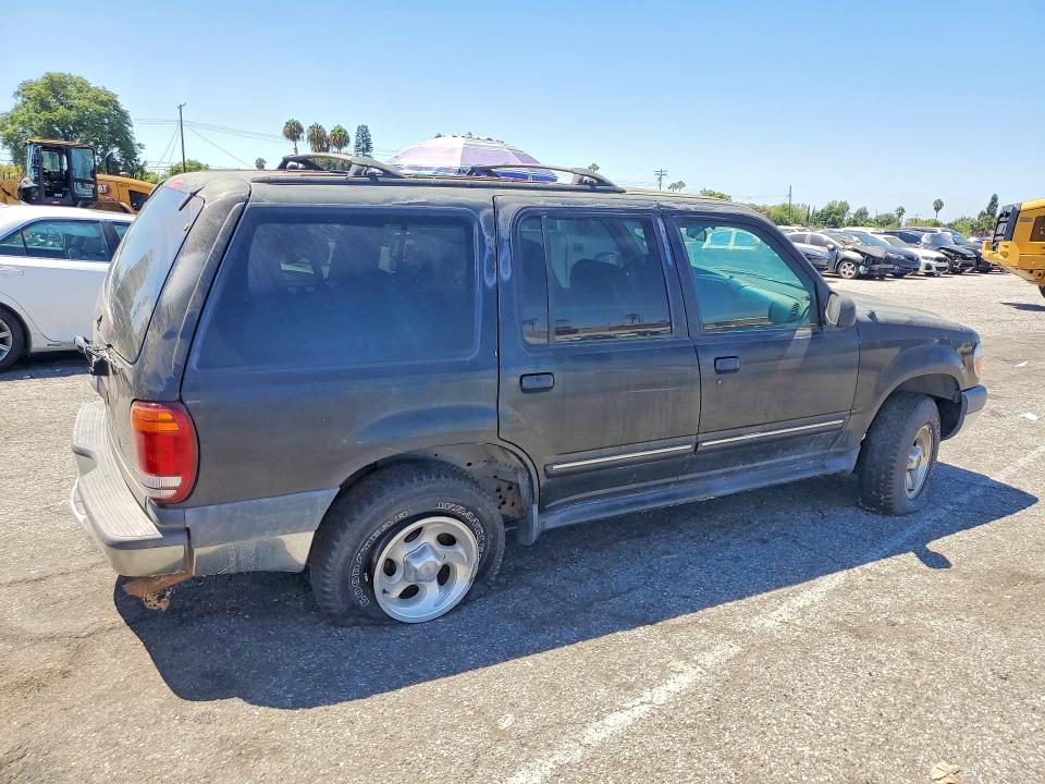 Продажа на аукционе авто 2001 Ford Explorer, vin: 1FMZU63E01ZA43252, номер лота: 65770656