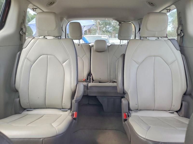 65876776 :رقم المزاد ، 2C4RC1BG6HR534068 vin ، 2017 Chrysler Pacifica مزاد بيع