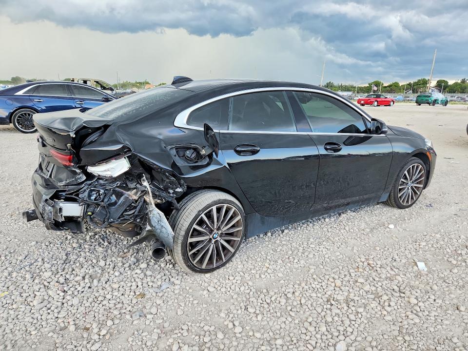 65135106 :رقم المزاد ، WBA53AK04M7J11399 vin ، 2021 Bmw 228i مزاد بيع