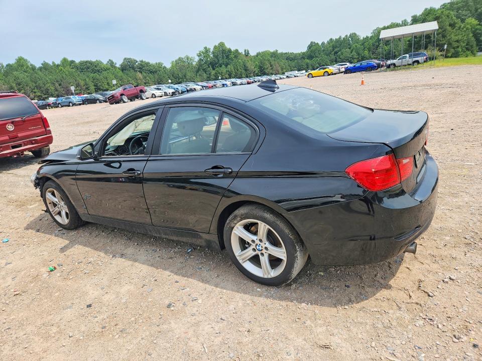 64118006 :رقم المزاد ، WBA3B1G52ENS79019 vin ، 2014 Bmw 320 مزاد بيع