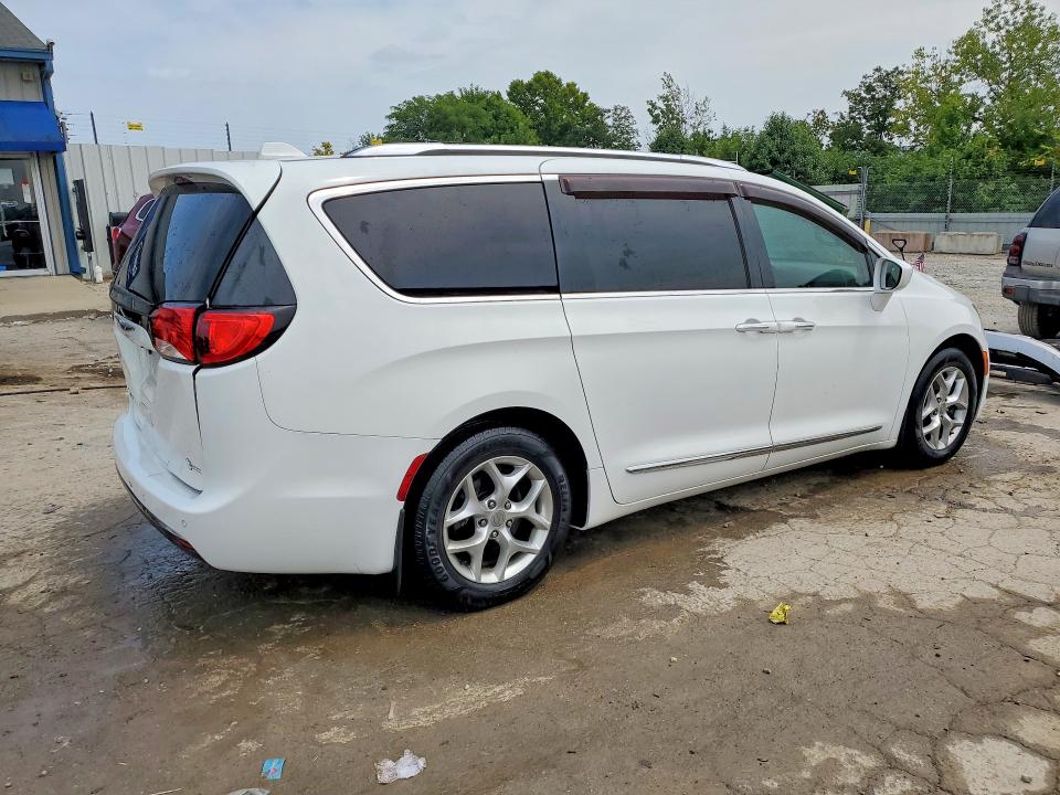 Продажа на аукционе авто 2017 Chrysler Pacifica, vin: 2C4RC1EG7HR507490, номер лота: 65205936