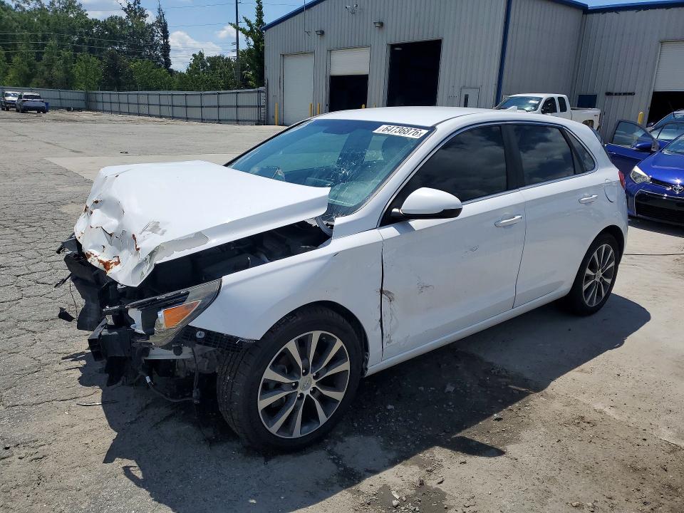 2018 Hyundai Elantra Gt მანქანა იყიდება აუქციონზე, vin: KMHH35LE5JU018062, აუქციონის ნომერი: 64736876