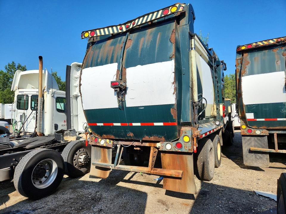 63278566 :رقم المزاد ، 1M2AC08CX7M014450 vin ، 2007 Mack Le613 مزاد بيع
