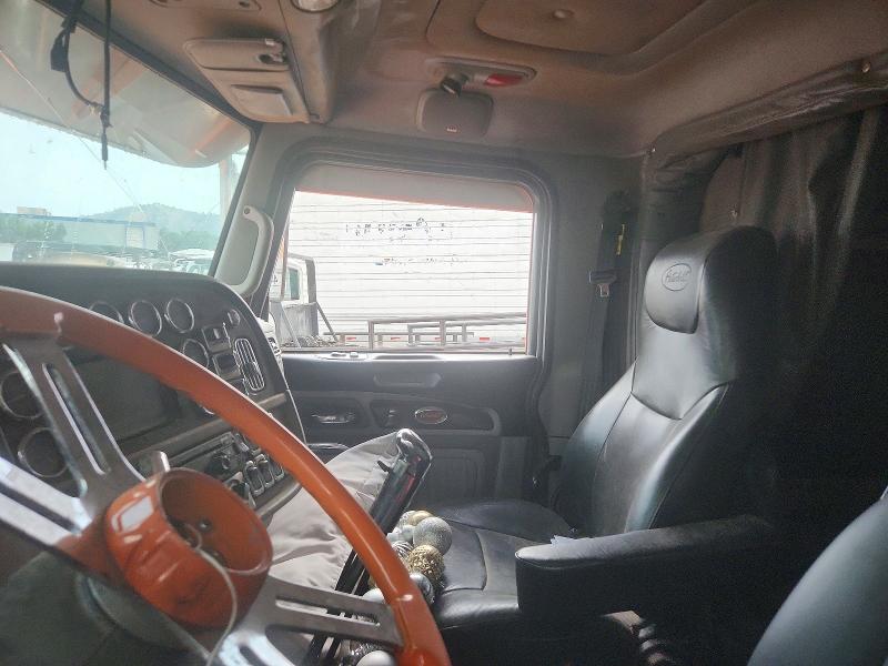 2018 Peterbilt 389 მანქანა იყიდება აუქციონზე, vin: 1XPXD49X9JD498881, აუქციონის ნომერი: 63748776