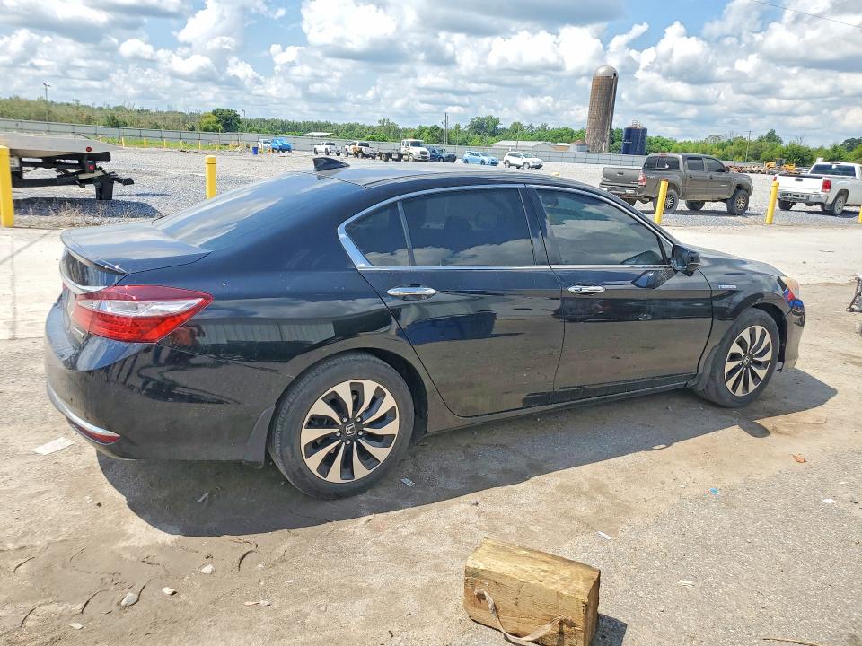 2017 Honda Accord მანქანა იყიდება აუქციონზე, vin: JHMCR6F35HC007820, აუქციონის ნომერი: 63803476