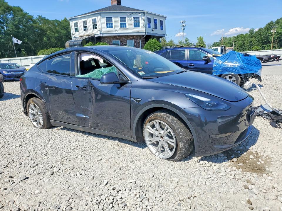 Продажа на аукционе авто 2024 Tesla Model Y, vin: 7SAYGDED9RF049877, номер лота: 64181206