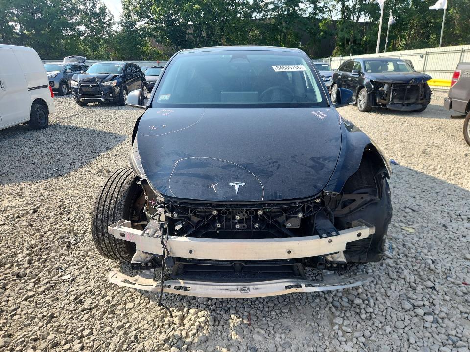 64630706 :رقم المزاد ، 7SAYGDEE4PA052527 vin ، 2023 Tesla Model Y مزاد بيع