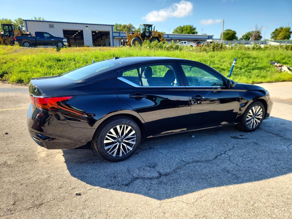2026 Nissan Altima მანქანა იყიდება აუქციონზე, vin: 1N4BL4DV0TN347774, აუქციონის ნომერი: 65282576