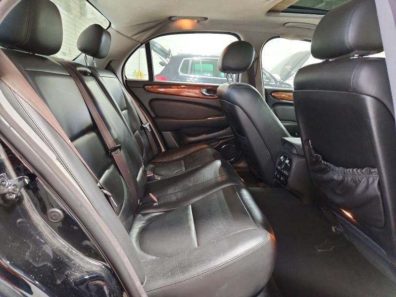 2004 Jaguar Xj8 მანქანა იყიდება აუქციონზე, vin: SAJEA71C44SG01639, აუქციონის ნომერი: 64258926
