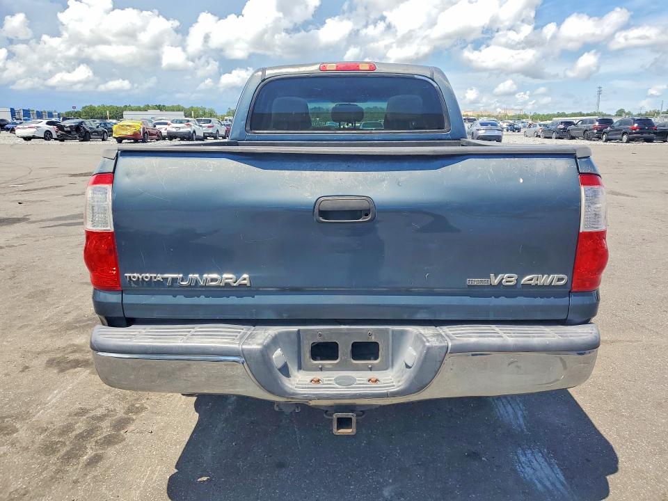 64227536 :رقم المزاد ، 5TBDT44105S488267 vin ، 2005 Toyota Tundra مزاد بيع