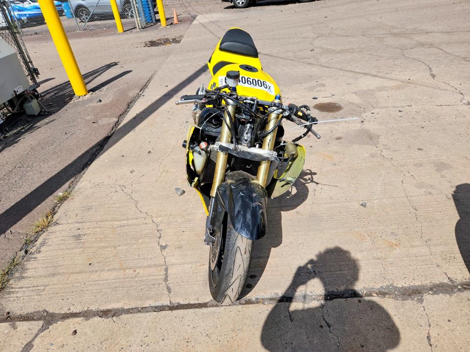 2005 Suzuki Gsx-r600 მანქანა იყიდება აუქციონზე, vin: JS1GN7CA252105867, აუქციონის ნომერი: 66406006
