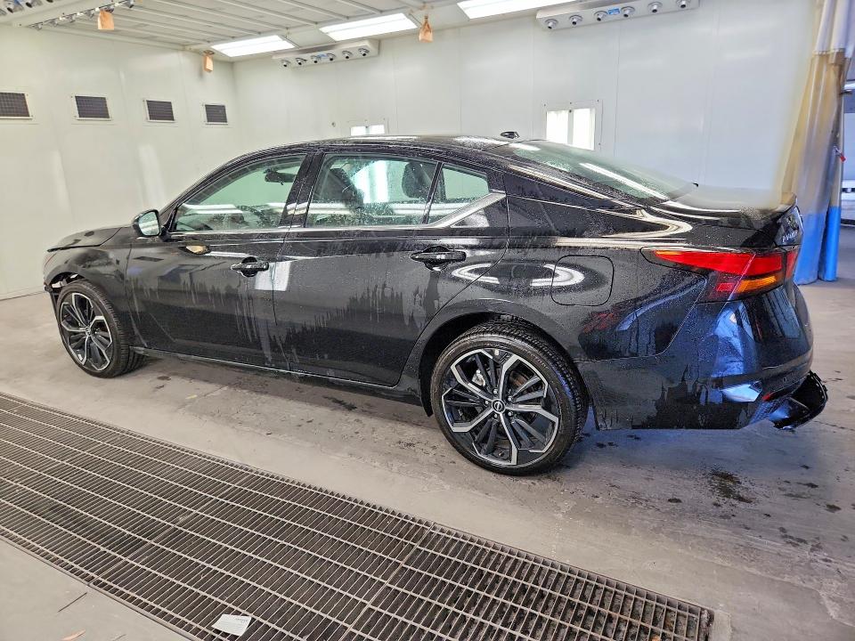 66124126 :رقم المزاد ، 1N4BL4CW2SN432026 vin ، 2025 Nissan Altima مزاد بيع