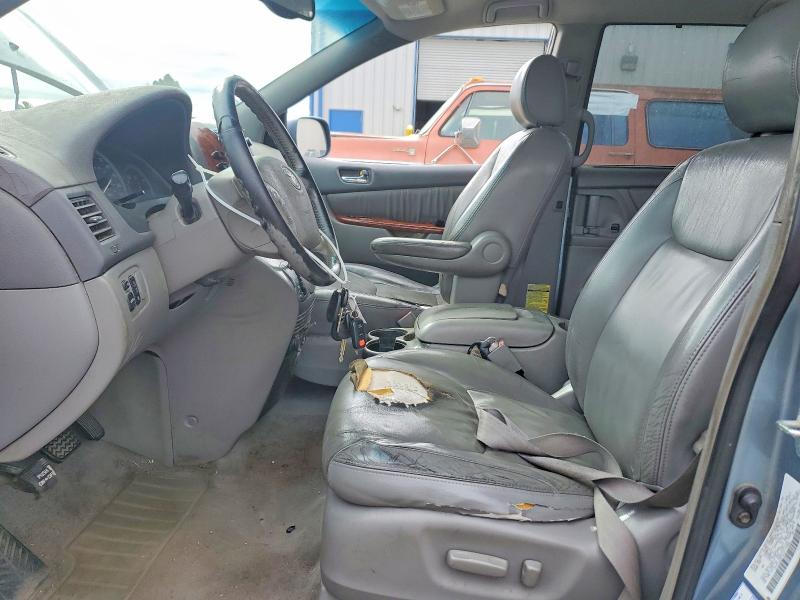 2004 Toyota Sienna მანქანა იყიდება აუქციონზე, vin: 5TDZA22C44S177693, აუქციონის ნომერი: 65038756
