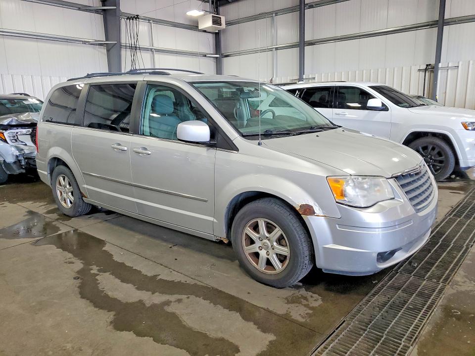 Aukcja sprzedaży 2010 Chrysler Town & Country, vin: 2A4RR5D13AR427705, numer aukcji: 63920866