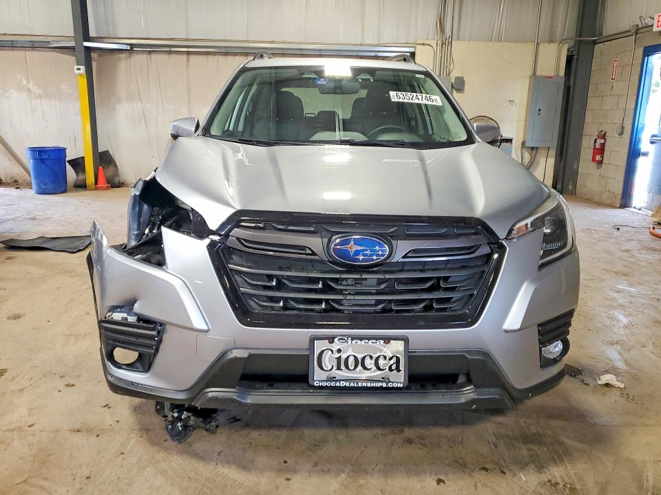 63524746 :رقم المزاد ، JF2SKAPC0NH472413 vin ، 2022 Subaru Forester مزاد بيع