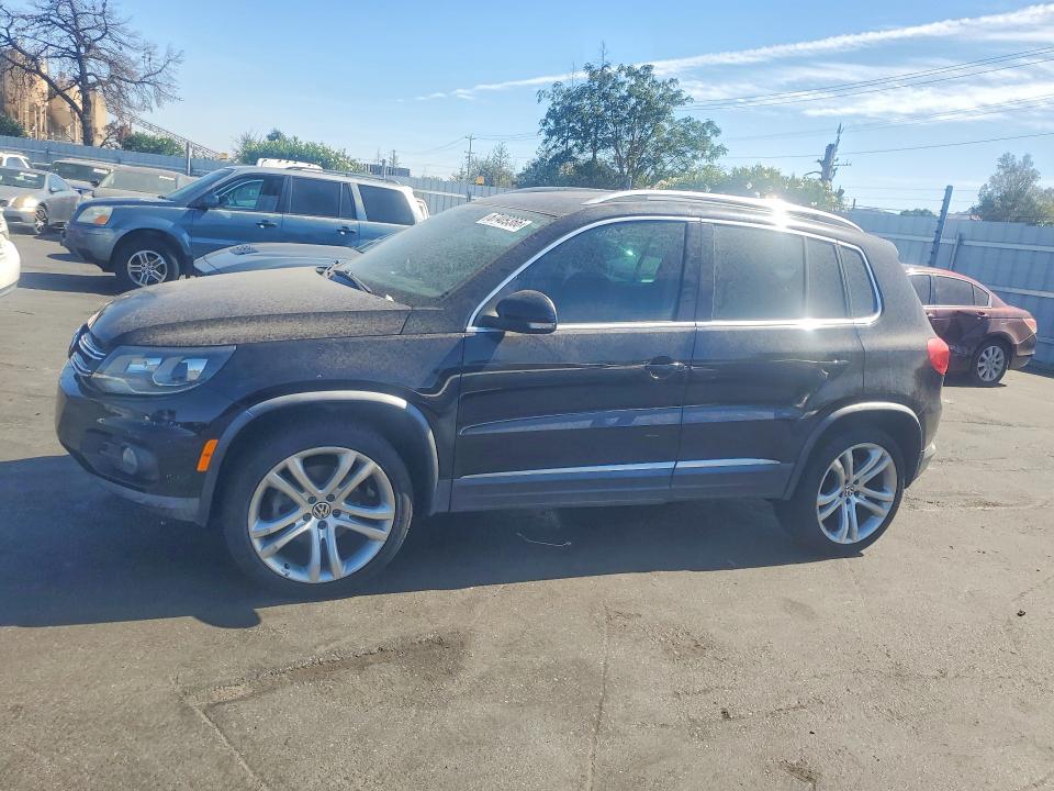 67409366 :رقم المزاد ، WVGAV3AX3DW584461 vin ، 2013 Volkswagen Tiguan مزاد بيع