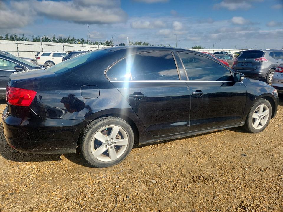 Продажа на аукционе авто 2013 Volkswagen Jetta, vin: 3VWDX7AJ2DM399345, номер лота: 64814776